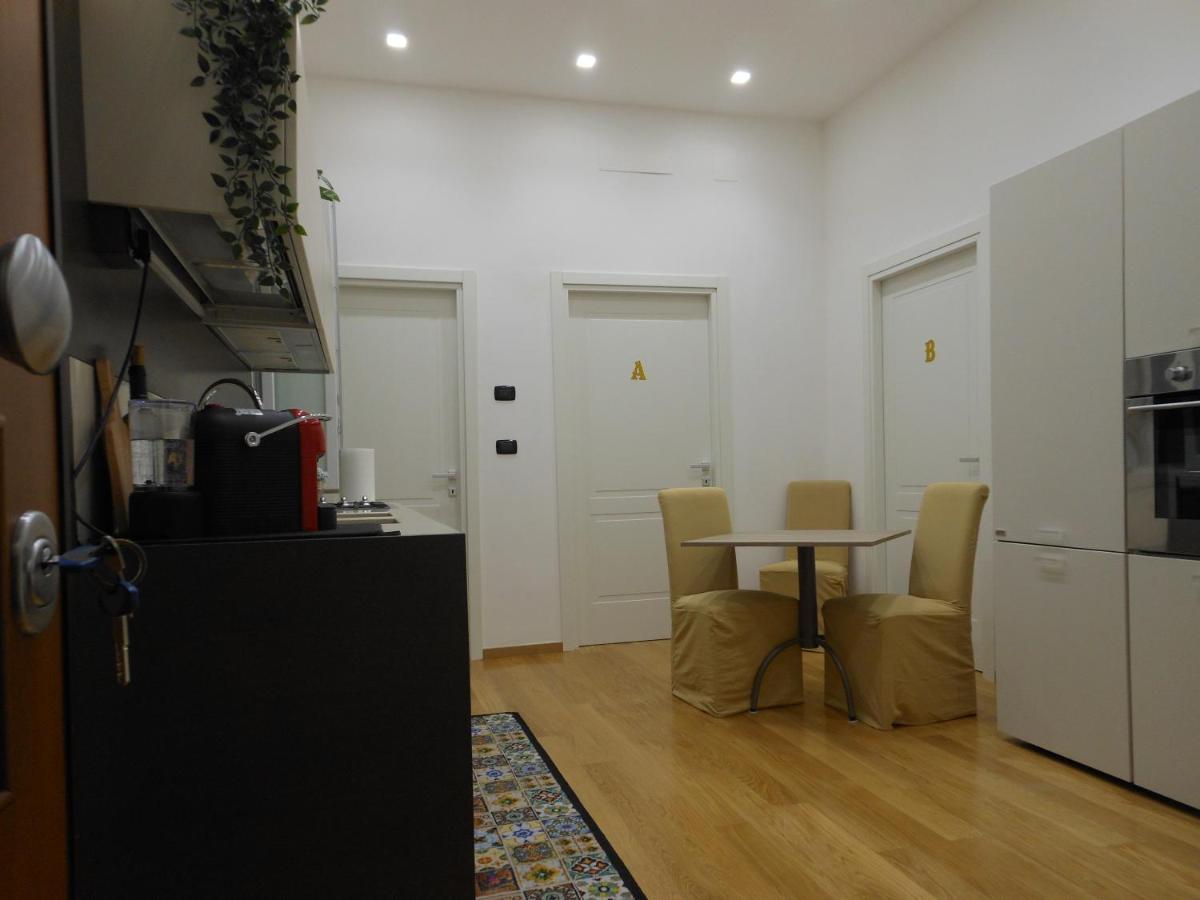 New Rooms Center Bari Exterior foto