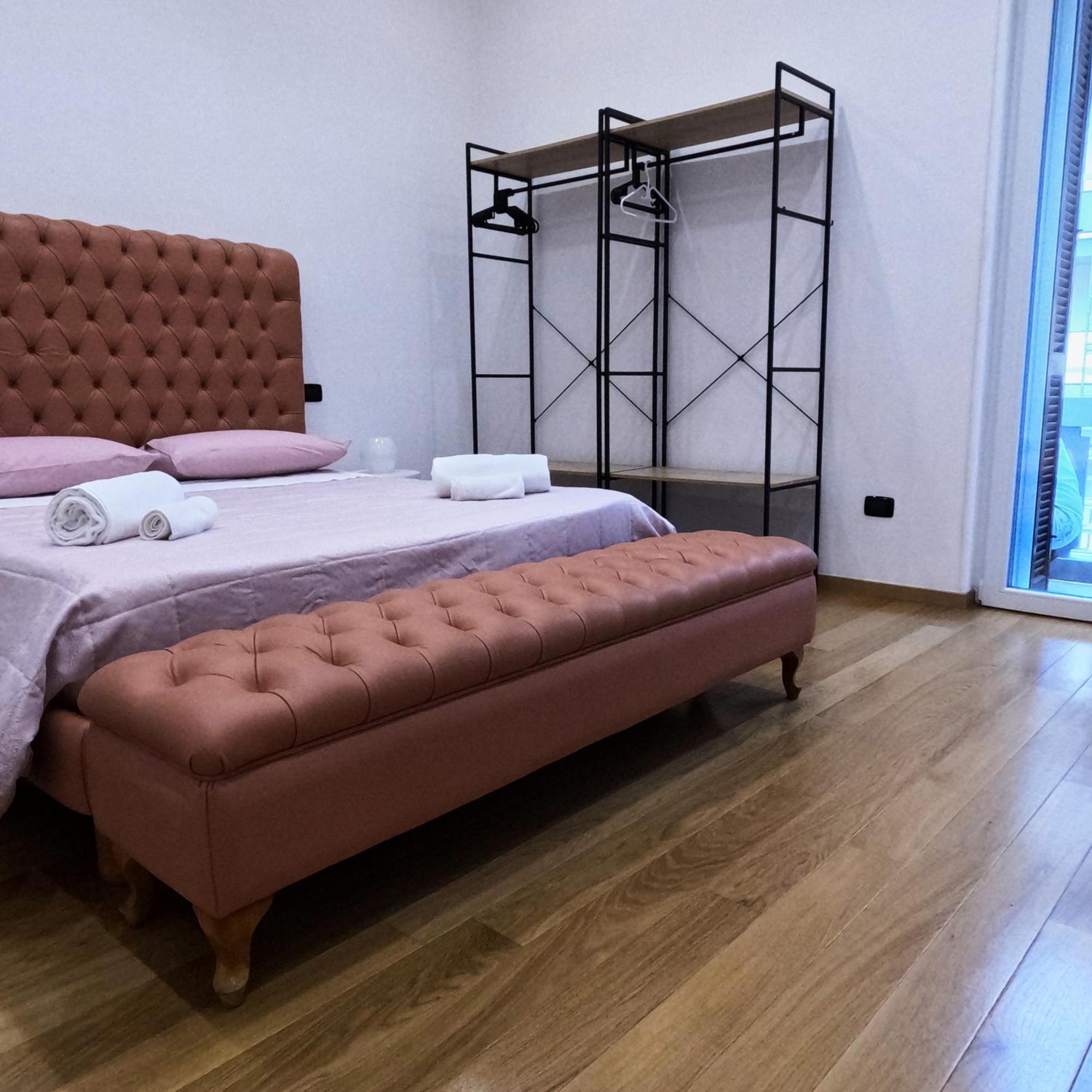 New Rooms Center Bari Exterior foto