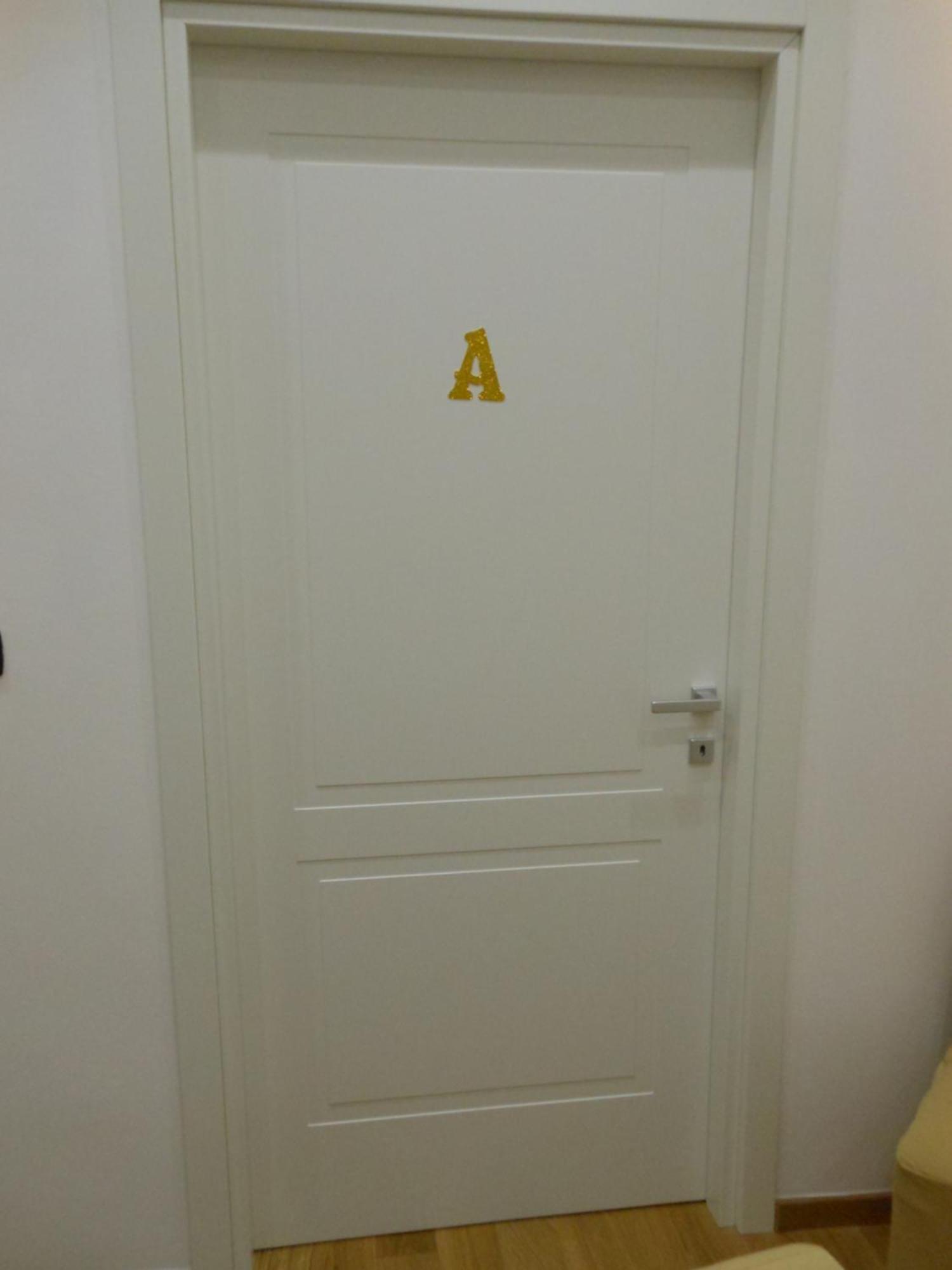 New Rooms Center Bari Exterior foto